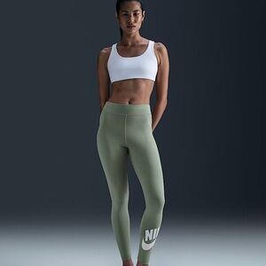 NWT Nike Women's High-Waisted Graphic Leggings, Size Large